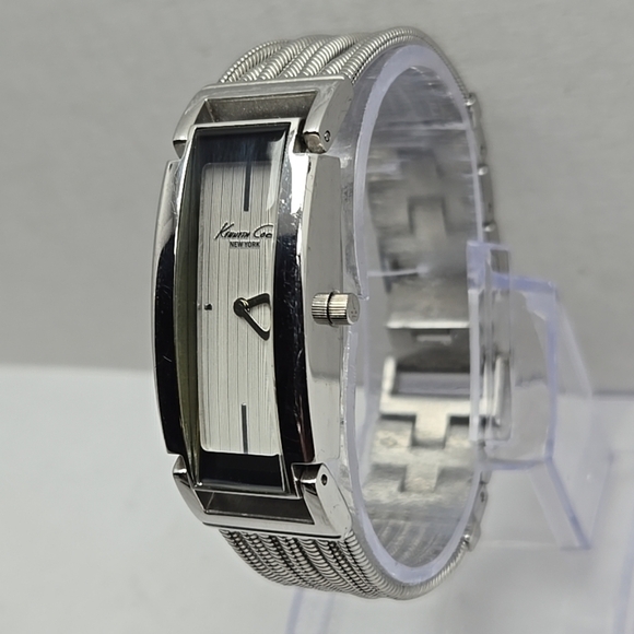 Womens Kenneth Cole New York KC-4615 Silver Tone Tank Quartz Watch New Battery - Picture 3 of 8